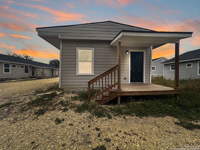 2527 Observation, San Antonio, TX 78227