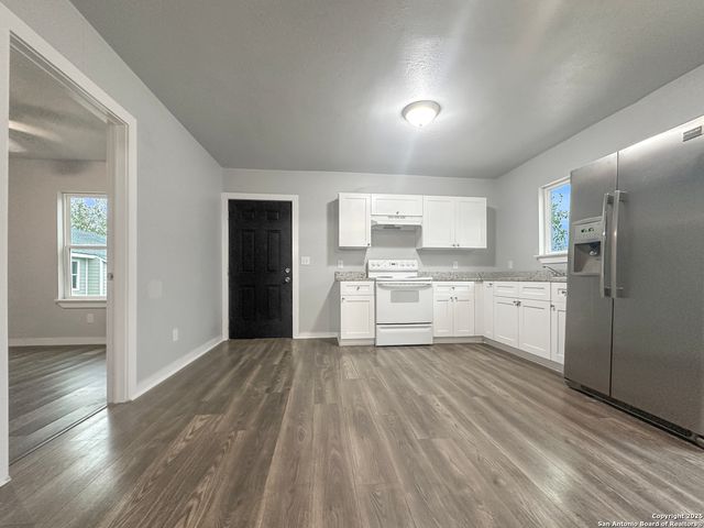 2527 Observation, San Antonio, TX 78227
