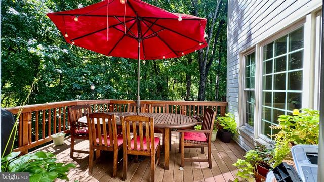 3762 CENTER WAY, Fairfax, VA 22033
