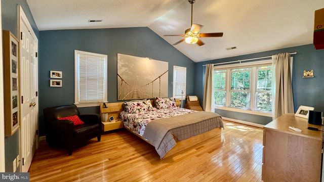 3762 CENTER WAY, Fairfax, VA 22033