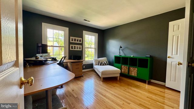 3762 CENTER WAY, Fairfax, VA 22033