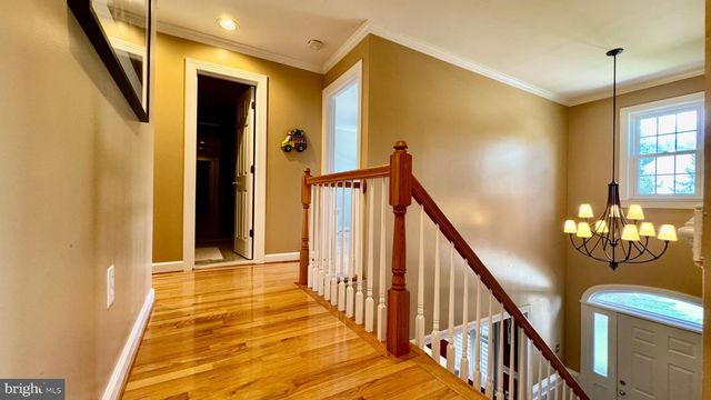 3762 CENTER WAY, Fairfax, VA 22033