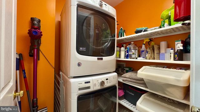 3762 CENTER WAY, Fairfax, VA 22033