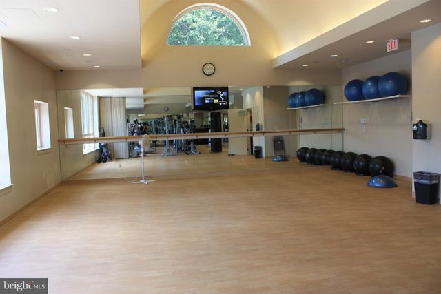 3762 CENTER WAY, Fairfax, VA 22033