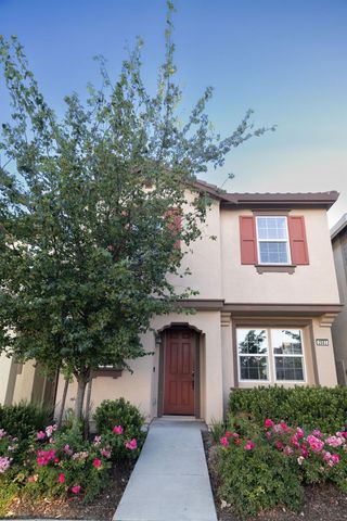 2583 Buzz Aldrin Way, Sacramento, CA 95834