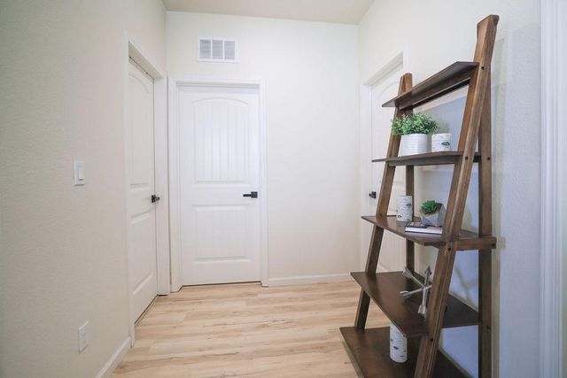 2583 Buzz Aldrin Way, Sacramento, CA 95834