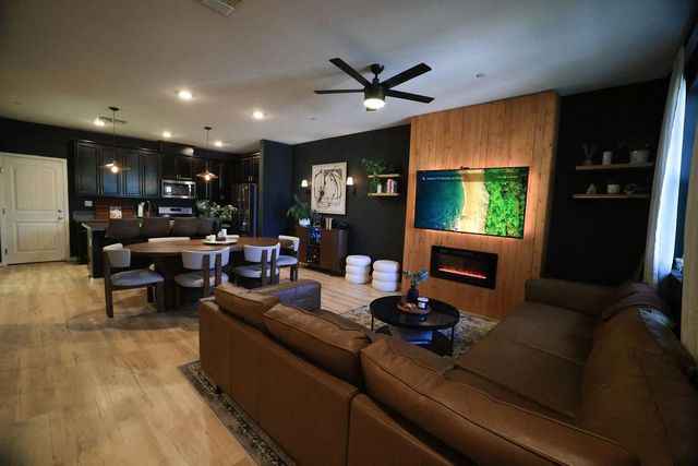 2583 Buzz Aldrin Way, Sacramento, CA 95834