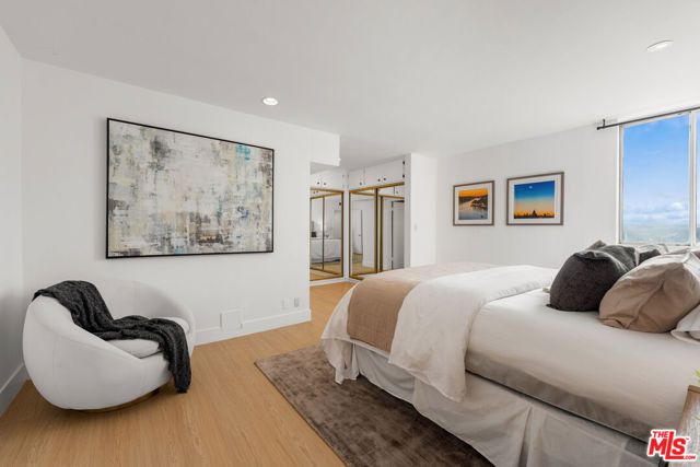 7309 E Franklin Avenue 404, Los Angeles, CA 90046