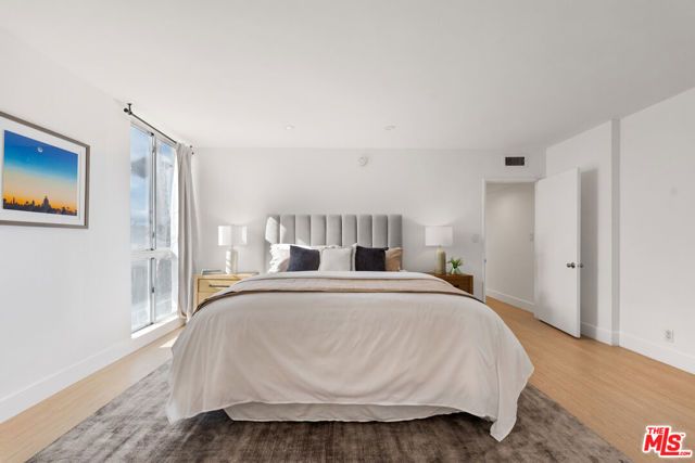 7309 E Franklin Avenue 404, Los Angeles, CA 90046