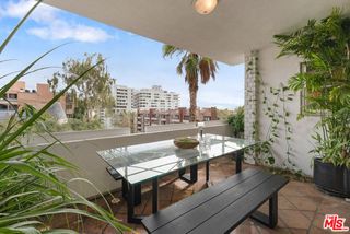 7309 E Franklin Avenue 404, Los Angeles, CA 90046