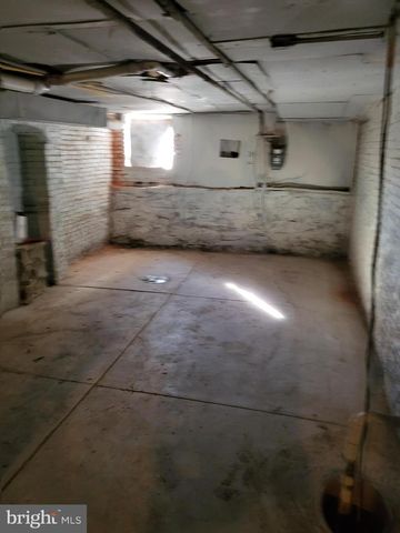 2032 E NORTH AVE, Baltimore, MD 21213