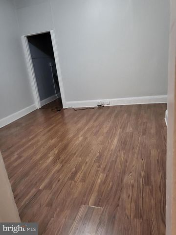 2032 E NORTH AVE, Baltimore, MD 21213