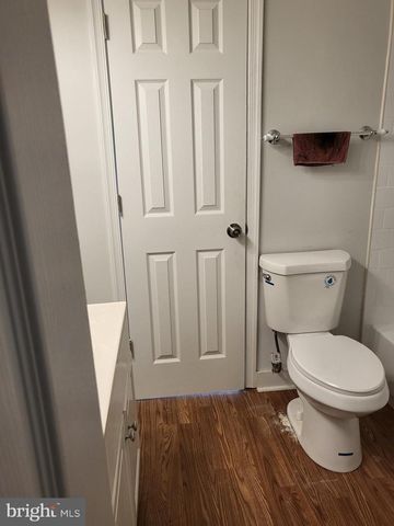 2032 E NORTH AVE, Baltimore, MD 21213