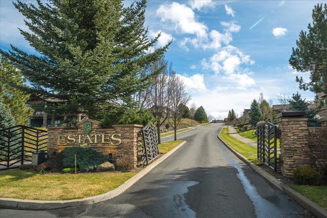 75 S Legend Tree Dr, Liberty Lake, WA 99019