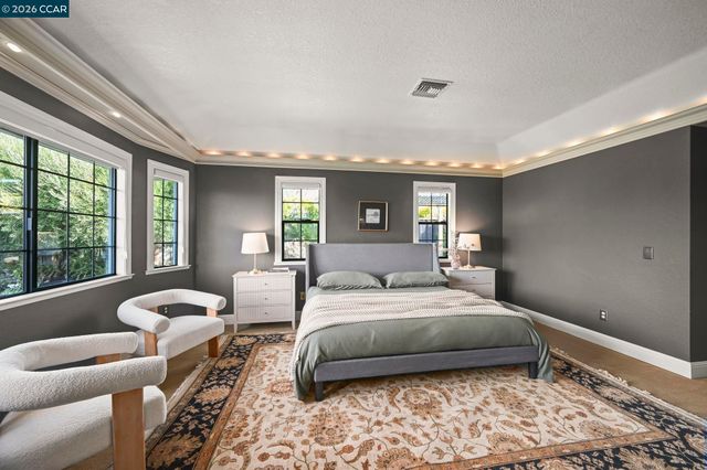 226A Nob Hill Drive, Walnut Creek, CA 94596