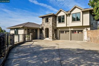 226A Nob Hill Drive, Walnut Creek, CA 94596