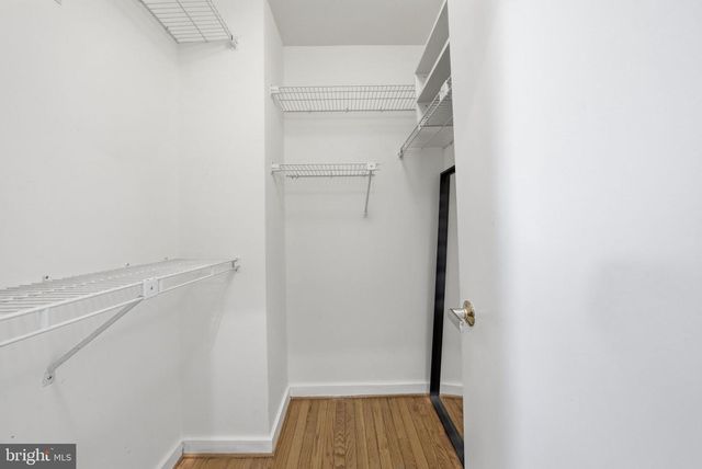 11124 GLADE DR, Reston, VA 20191