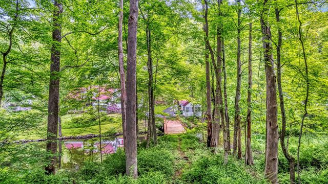 650 Peekskill Hollow Road, Putnam Valley, NY 10579