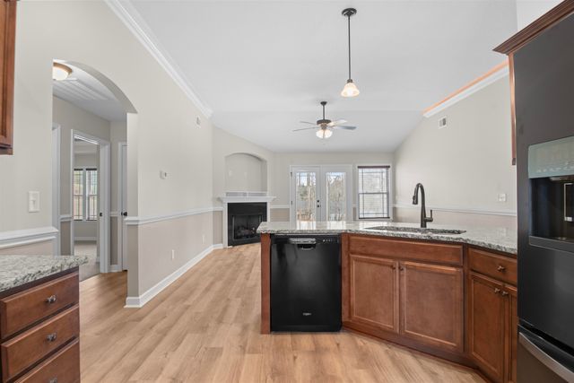 211 Daybreak Court, Wellford, SC 29385