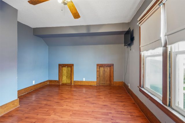 210 N 4th Street, Knoxville, IA 50138