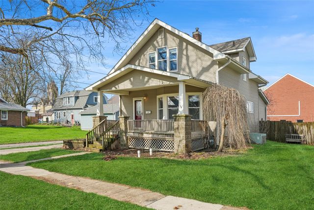 210 N 4th Street, Knoxville, IA 50138