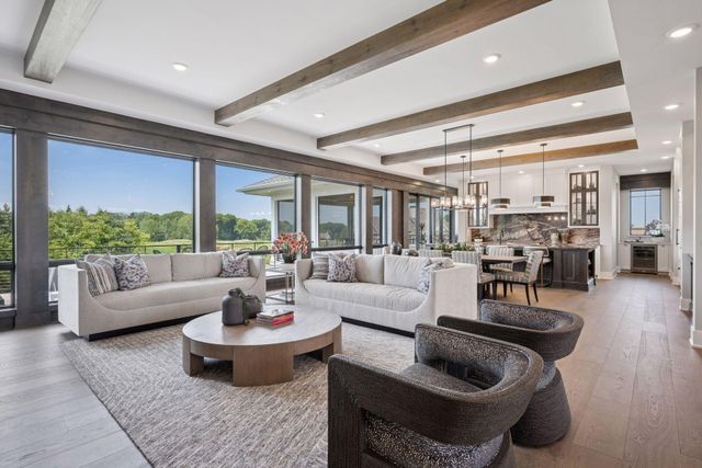 4946 Bridgevine Way, Independence, MN 55359