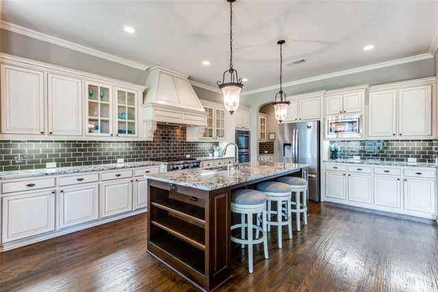 3011 Haywick, The Colony, TX 75056