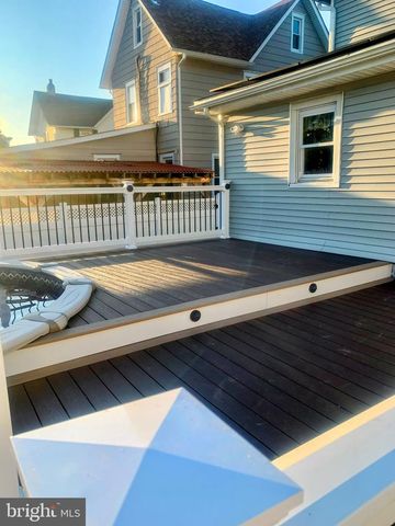 100 POPLAR AVE, Westville, NJ 08093