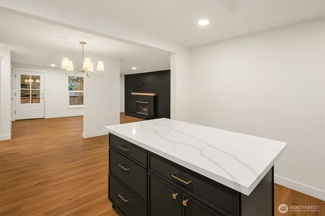 2032 NE 123rd Street, Seattle, WA 98125