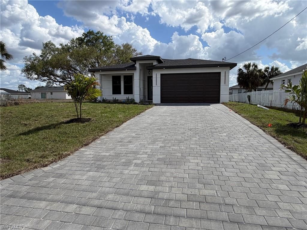 4117 12th ST SW, Lehigh Acres, FL 33976