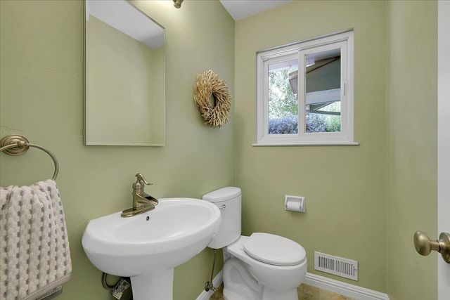 4201 Loazell Ct, Sacramento, CA 95864