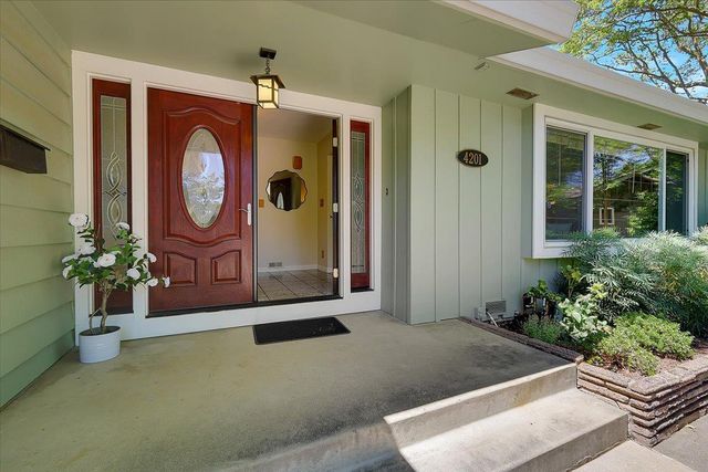 4201 Loazell Ct, Sacramento, CA 95864