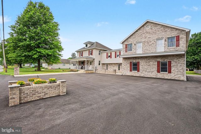 924 W TRINDLE ROAD, Mechanicsburg, PA 17055