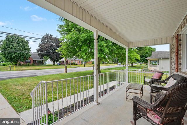 924 W TRINDLE ROAD, Mechanicsburg, PA 17055
