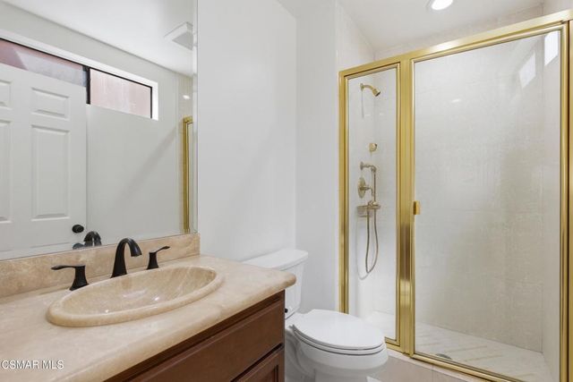 1200 Valley View Road 304, Glendale, CA 91202