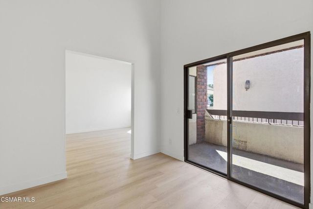 1200 Valley View Road 304, Glendale, CA 91202