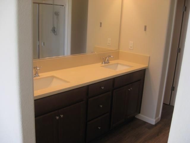 1810 St Croix Ct, Plumas Lake, CA 95961