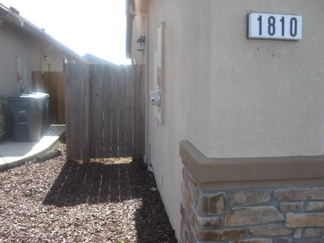 1810 St Croix Ct, Plumas Lake, CA 95961