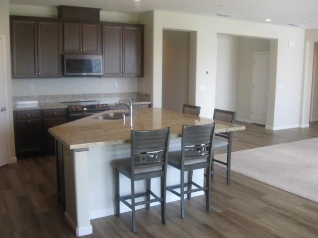 1810 St Croix Ct, Plumas Lake, CA 95961