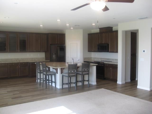 1810 St Croix Ct, Plumas Lake, CA 95961