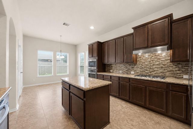 4329 S Meridian Greens Drive, Dickinson, TX 77539