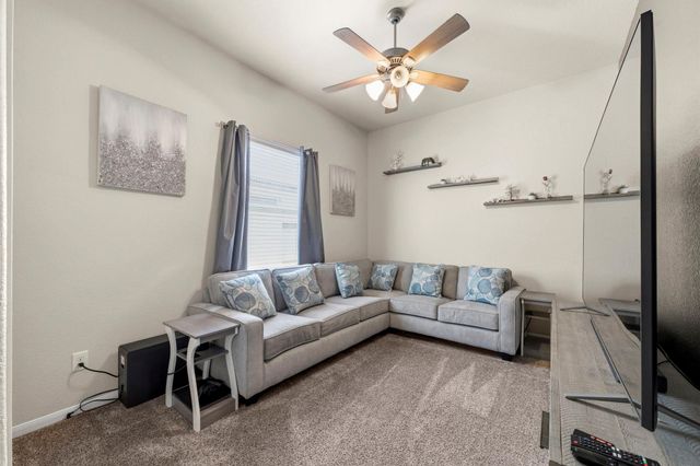 4329 S Meridian Greens Drive, Dickinson, TX 77539