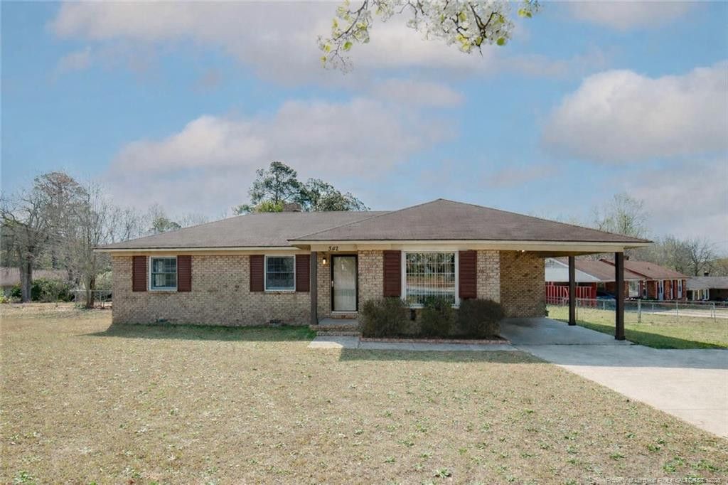 342 Summer Hill Road, Fayetteville, NC 28303