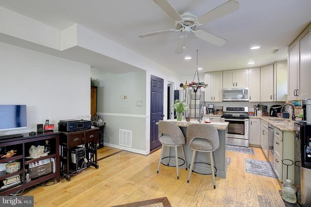 4951 BONNIEWOOD DR, Shady Side, MD 20764