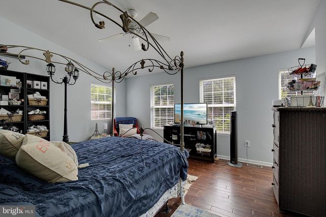 4951 BONNIEWOOD DR, Shady Side, MD 20764