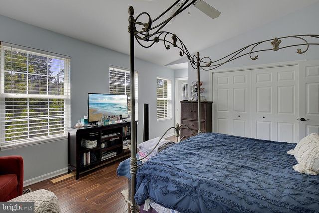 4951 BONNIEWOOD DR, Shady Side, MD 20764