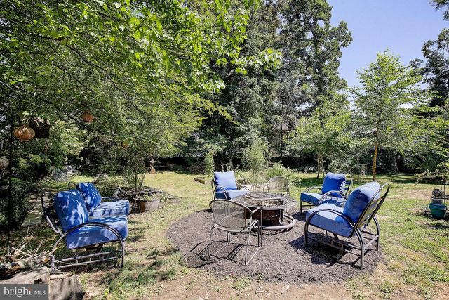 4951 BONNIEWOOD DR, Shady Side, MD 20764