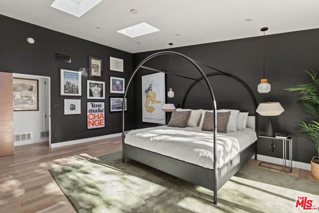 5831 Elba Place, Woodland Hills (los Angeles), CA 91367