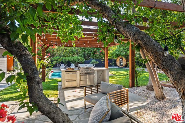 5831 Elba Place, Woodland Hills (los Angeles), CA 91367