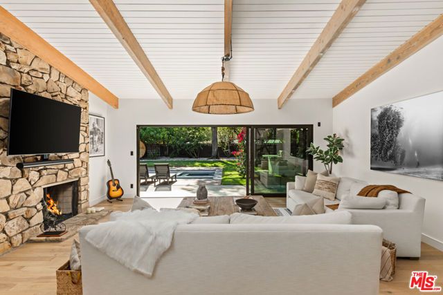 5831 Elba Place, Woodland Hills (los Angeles), CA 91367